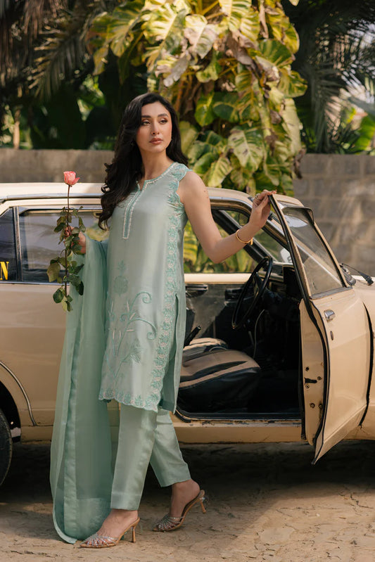 HUMAYUN ALAMGIR ( WOMENWEAR) - Green Rose