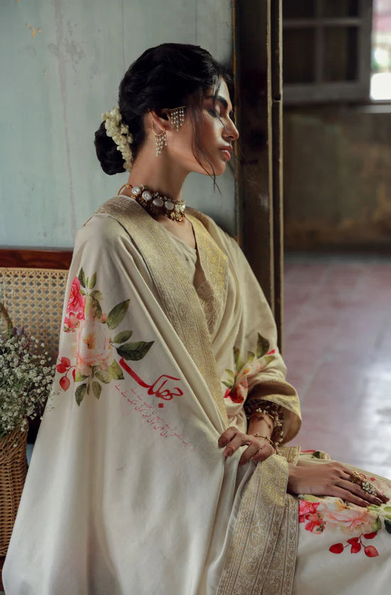 Manto - Roop (Luminous Grace) - Beige & Pink