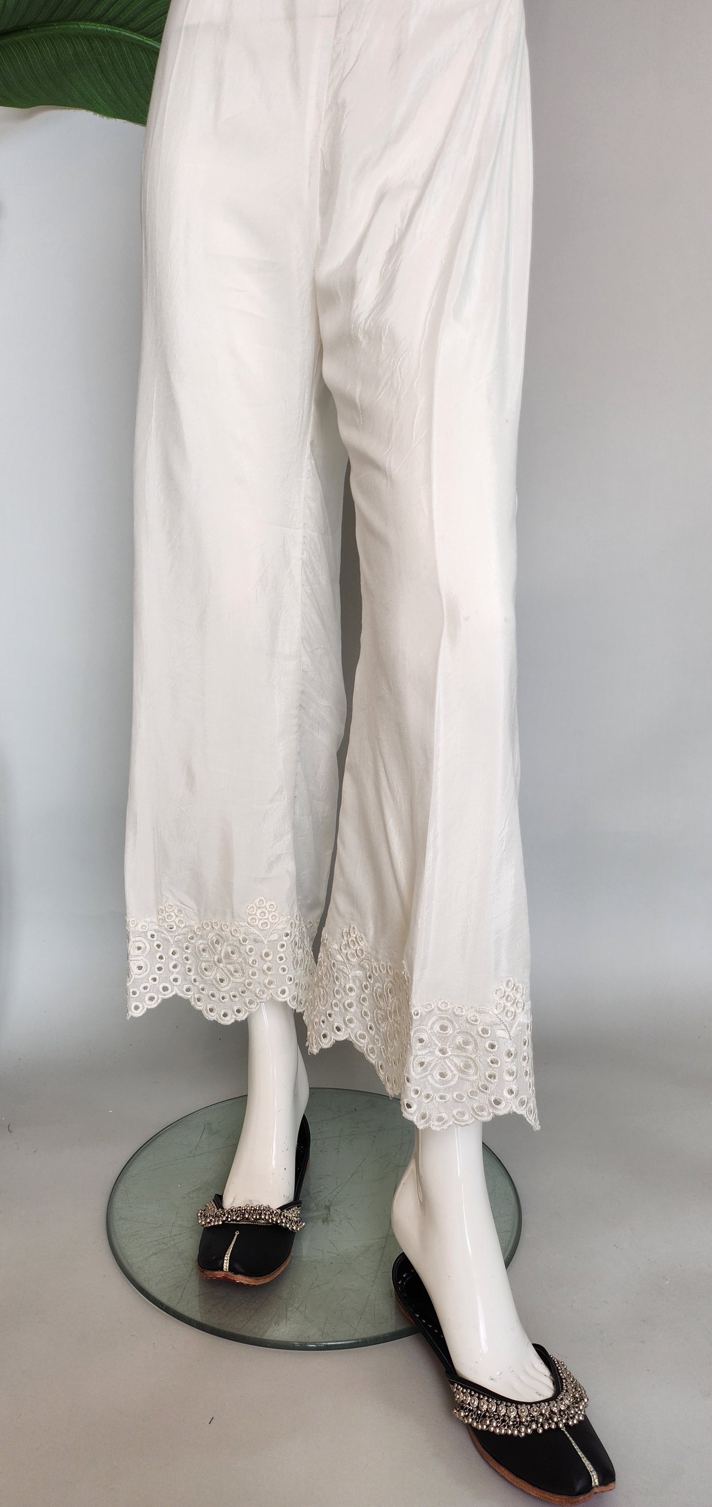 SABEEN MANEKIA- Machine embroidery culottes - white