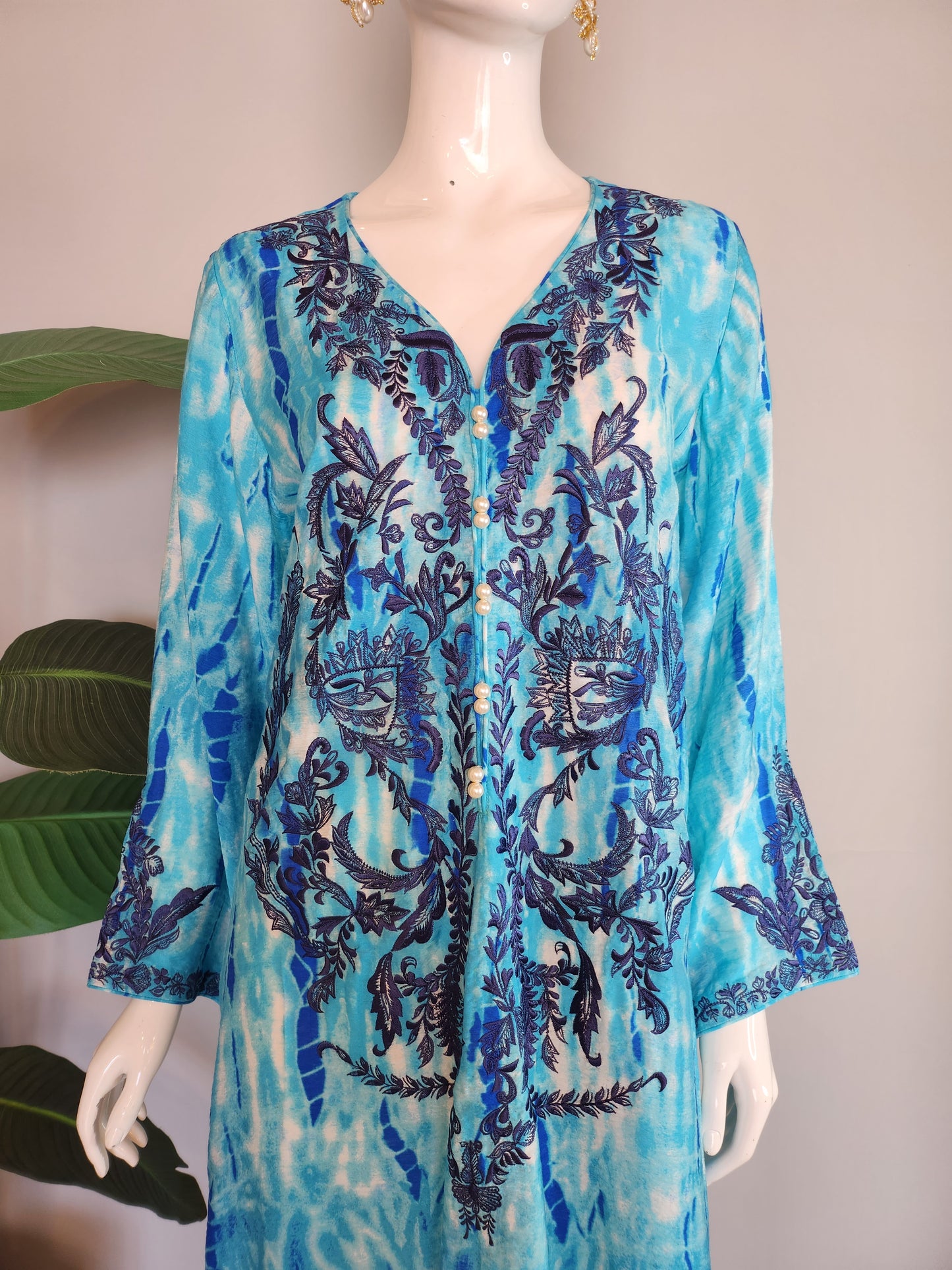 SADAF AHMAD - Blue Tie Dye Embroidered Kurta