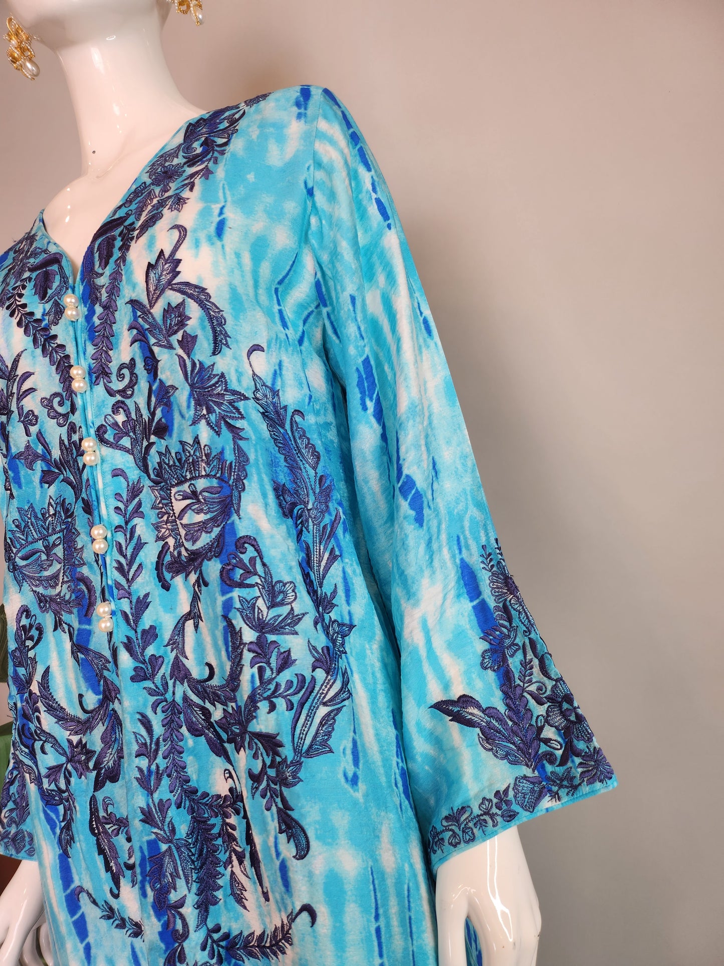 SADAF AHMAD - Blue Tie Dye Embroidered Kurta