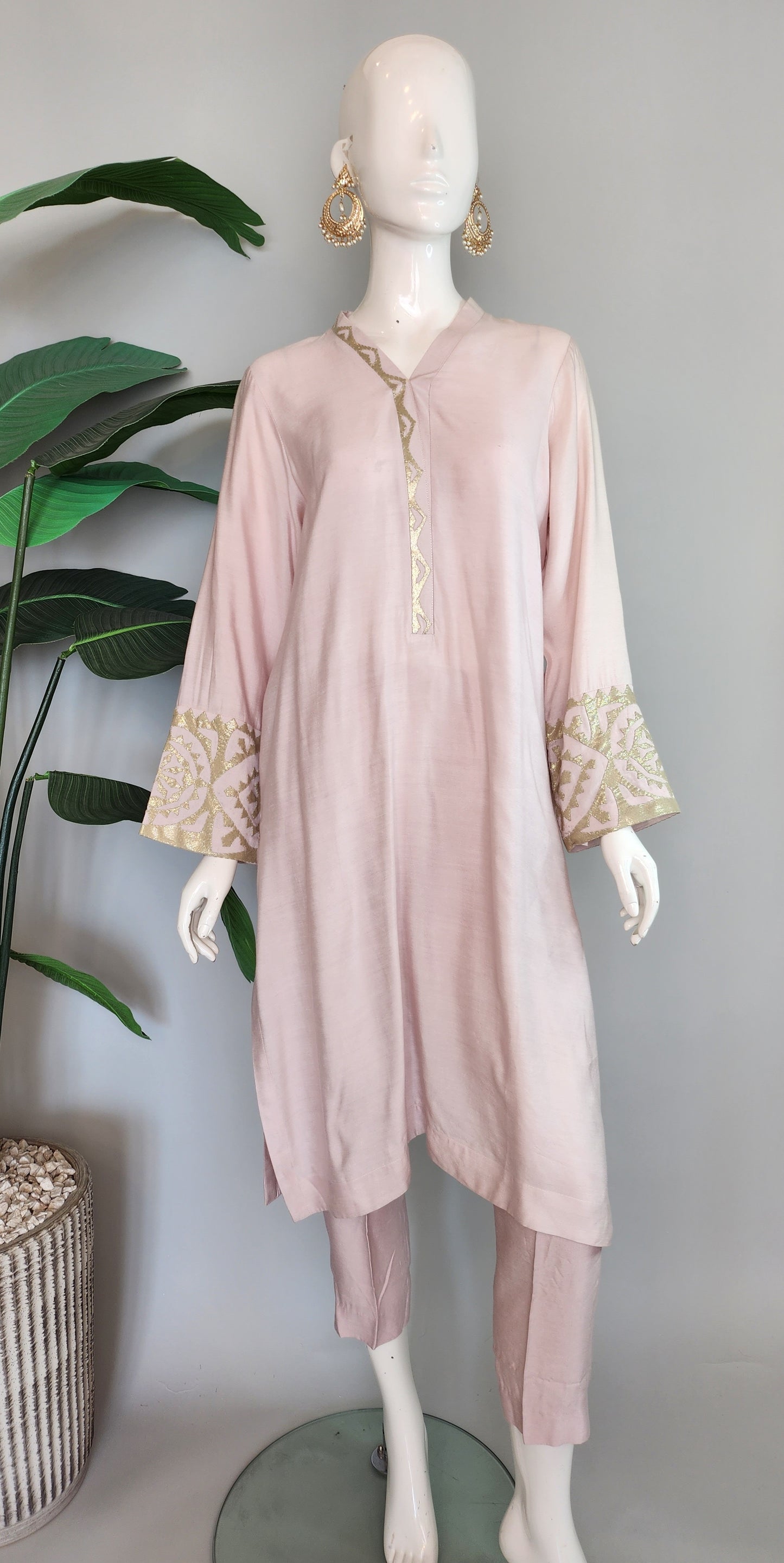 KAAM - Powder Pink with gold ralli work