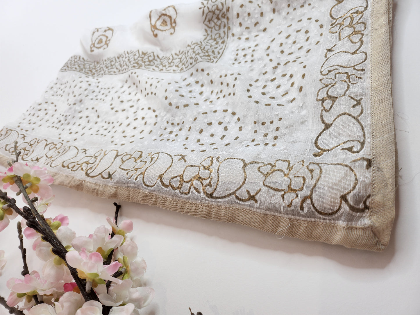 SABEEN MANEKIA- White and Gold block print Dupatta