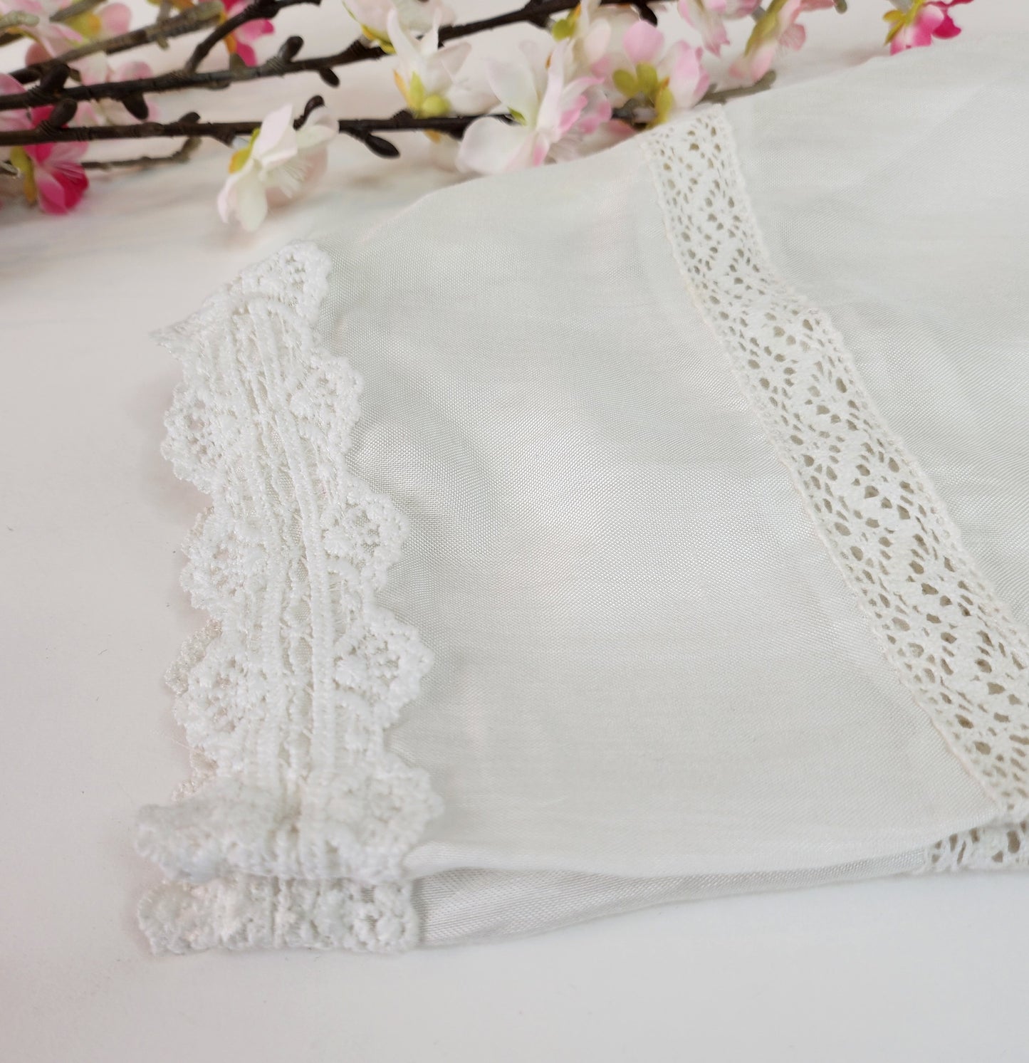 SABEEN MANEKIA - White Shalwar with Lace