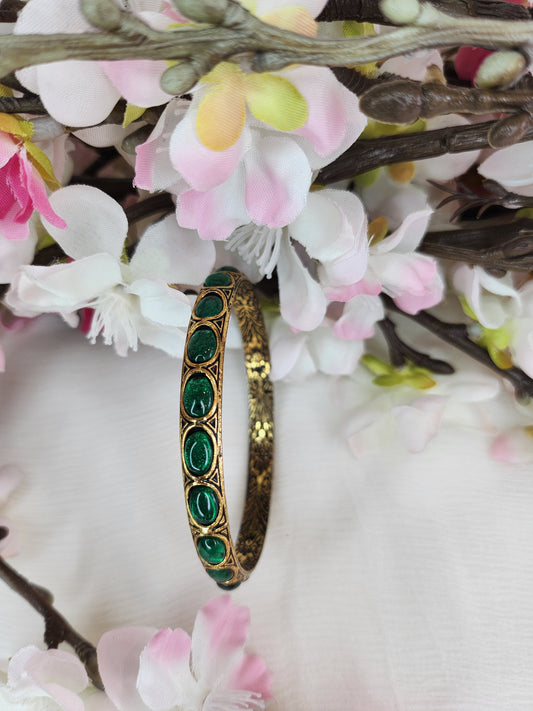 VINANTI MANJI JEWELRY - Bangles with emerald stone