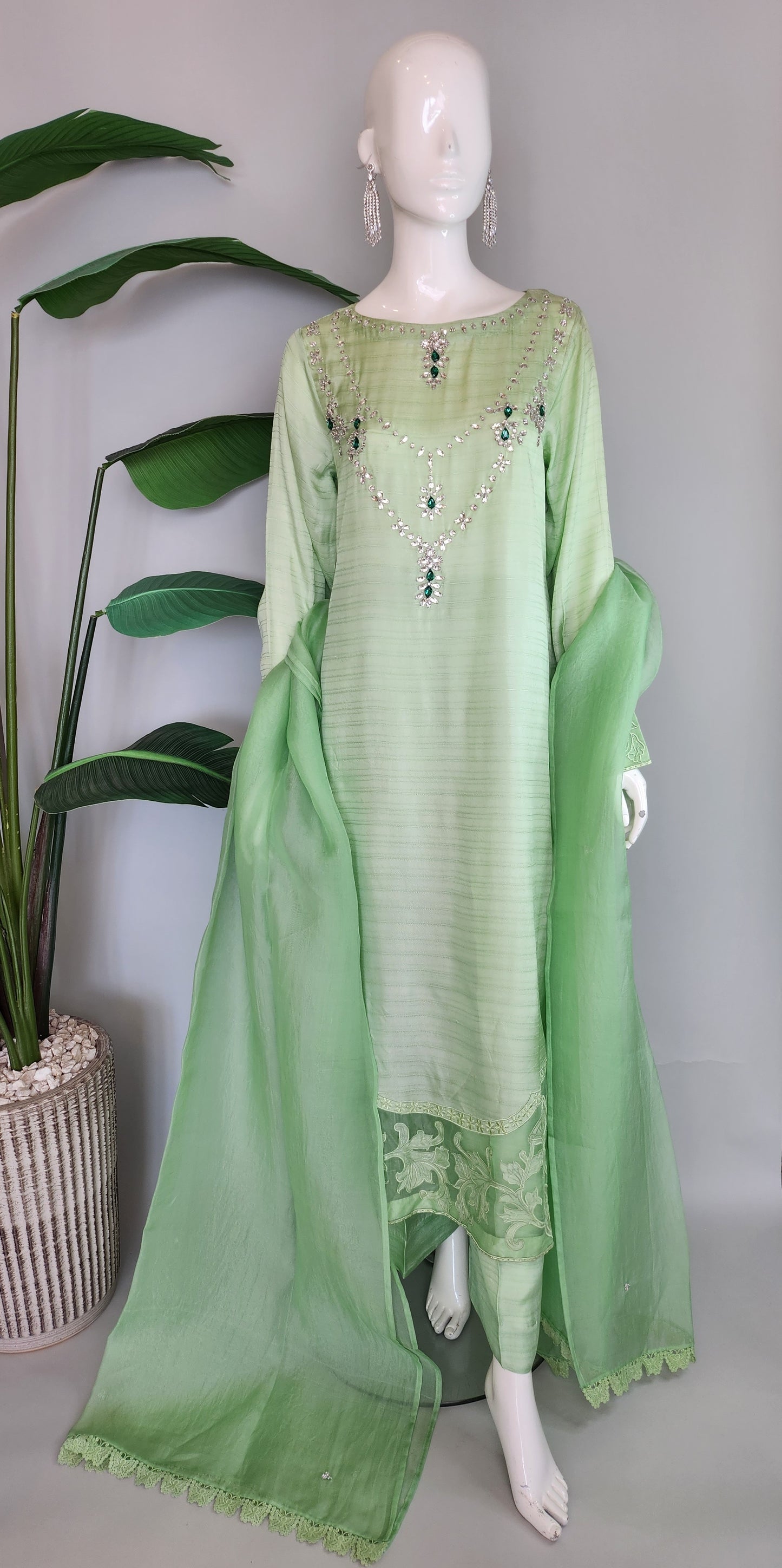 FARAH ZUBAIR- Arha Mint Green