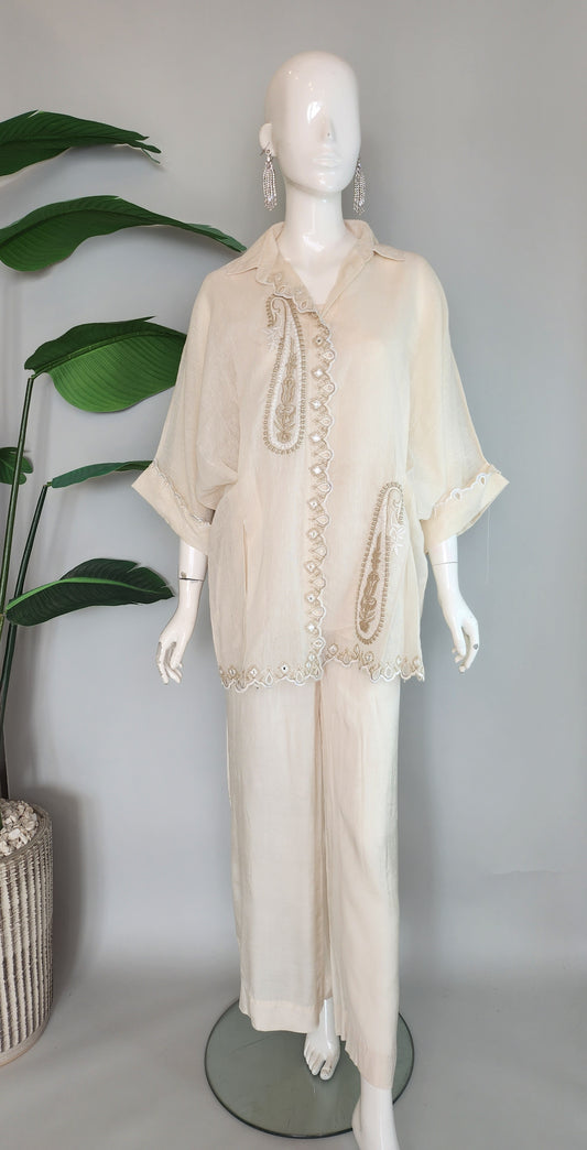 Wajeeha Ansari - Off White Karandi net Emb