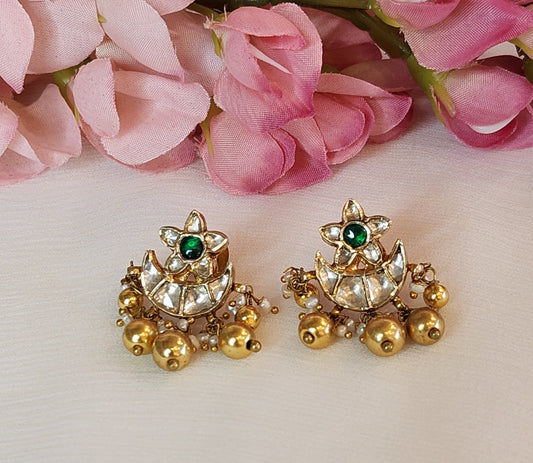 VINANTI MANJI JEWELRY - 3D flower kundan earrings