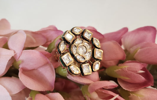 THE BUTTERFLY EFFECT - Kundan Ring