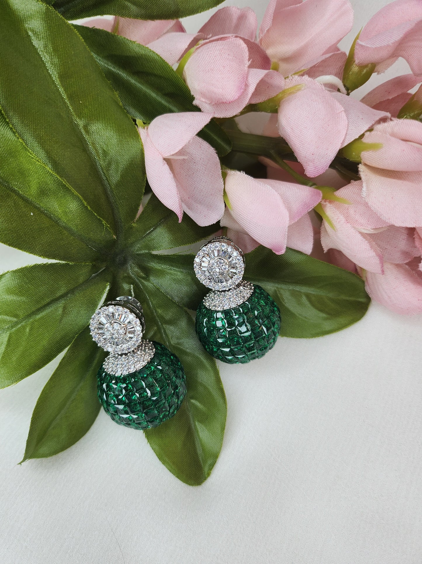 THE BUTTERFLY EFFECT - Disco Ball Shape Earrings with green and zircon stone