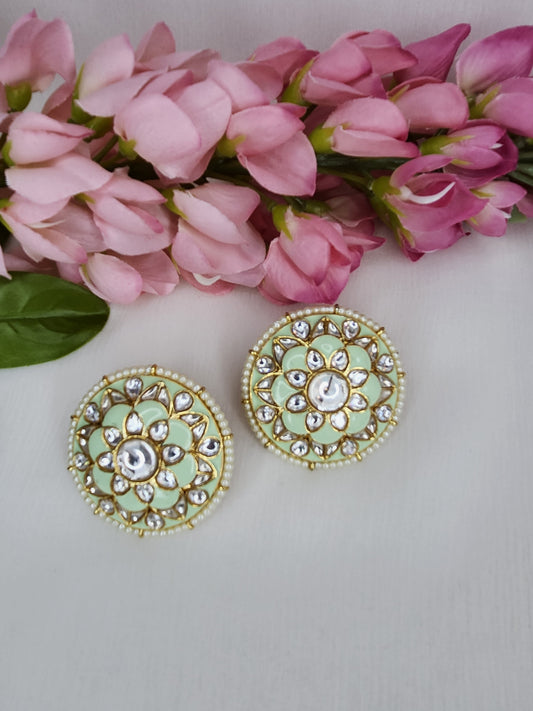 THE BUTTERFLY EFFECT - Round Studs