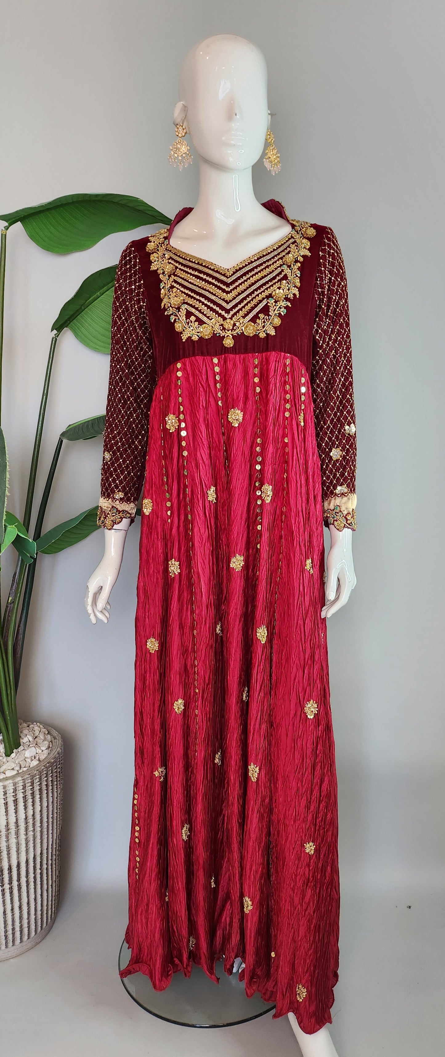 ALEENA FAREENA  Fabric - Red Velvet Kaftan