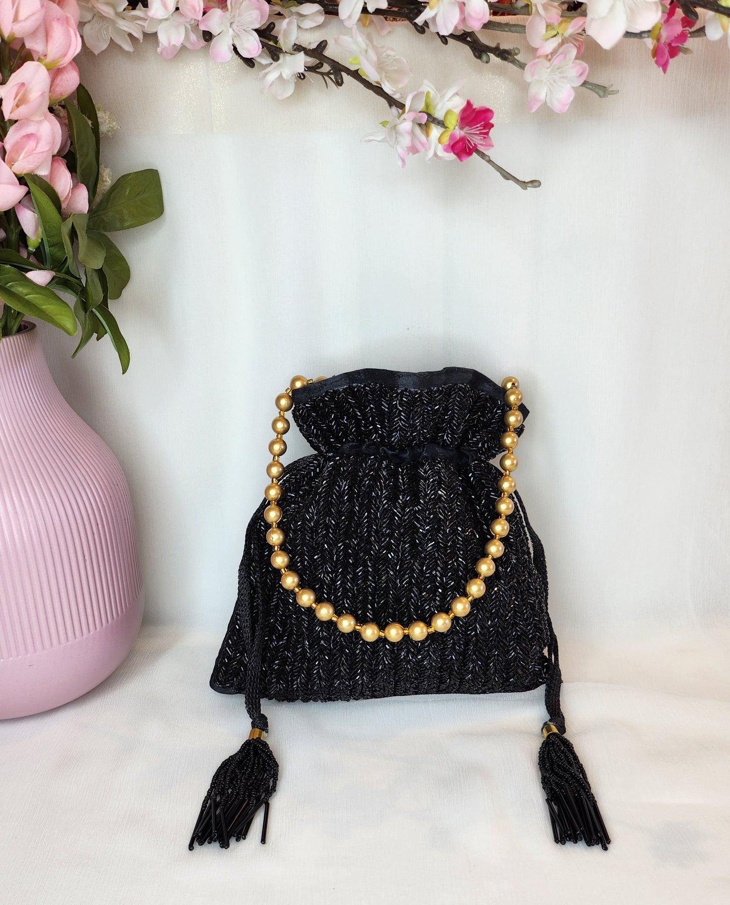 TRUNKLANE - Black with beads work