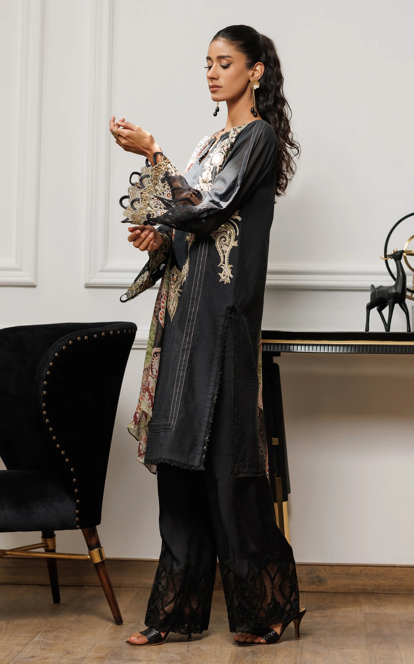 THREADS AND MOTIFS - Black embroidered with printed Dupatta