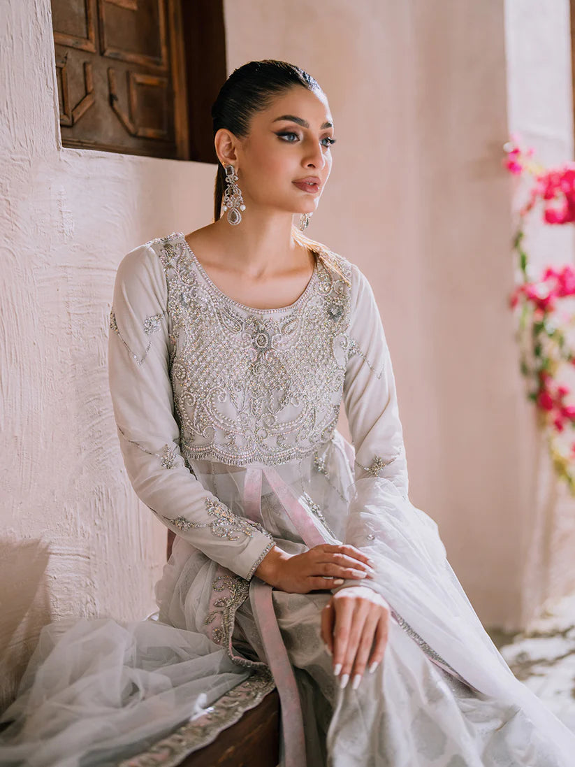 FARAH ZUBAIR - Nyra Top and Pant