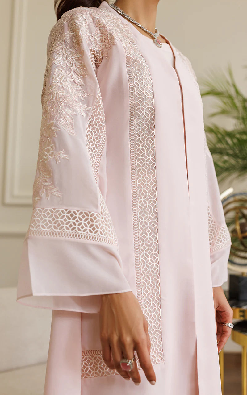 THREADS AND MOTIFS - Pink jacket embro