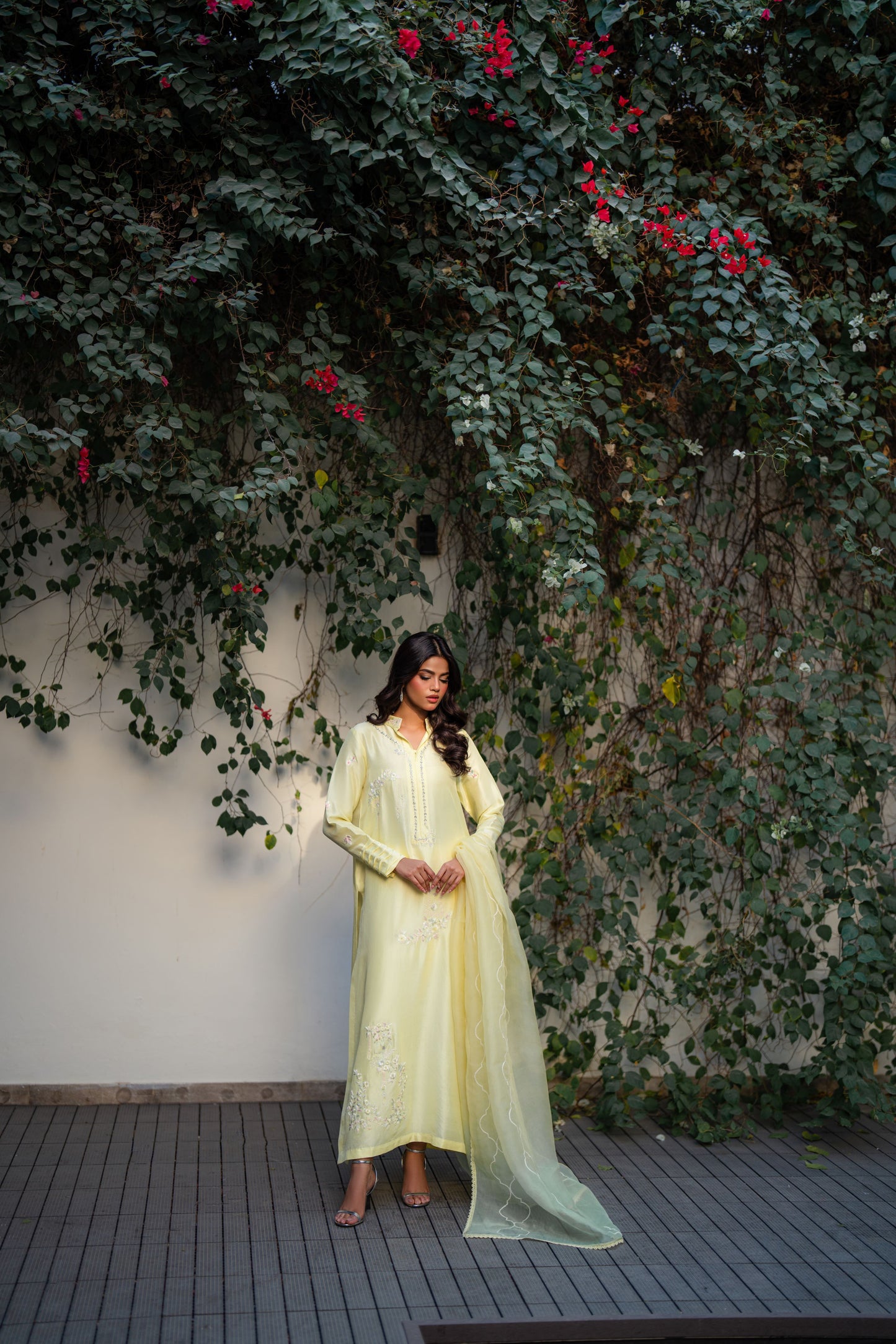 FARAH ZUBAIR - Saiyah Yellow