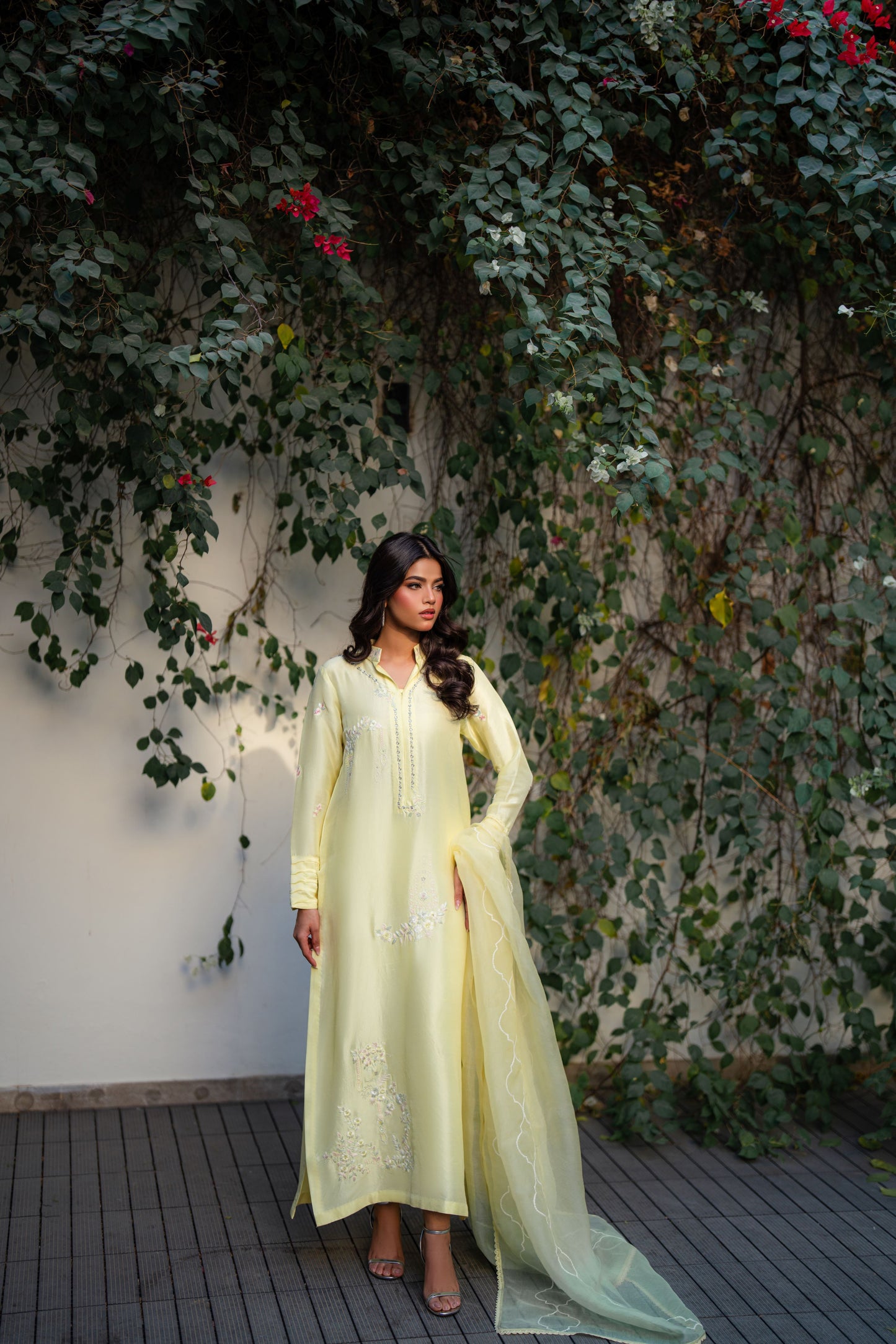 FARAH ZUBAIR - Saiyah Yellow