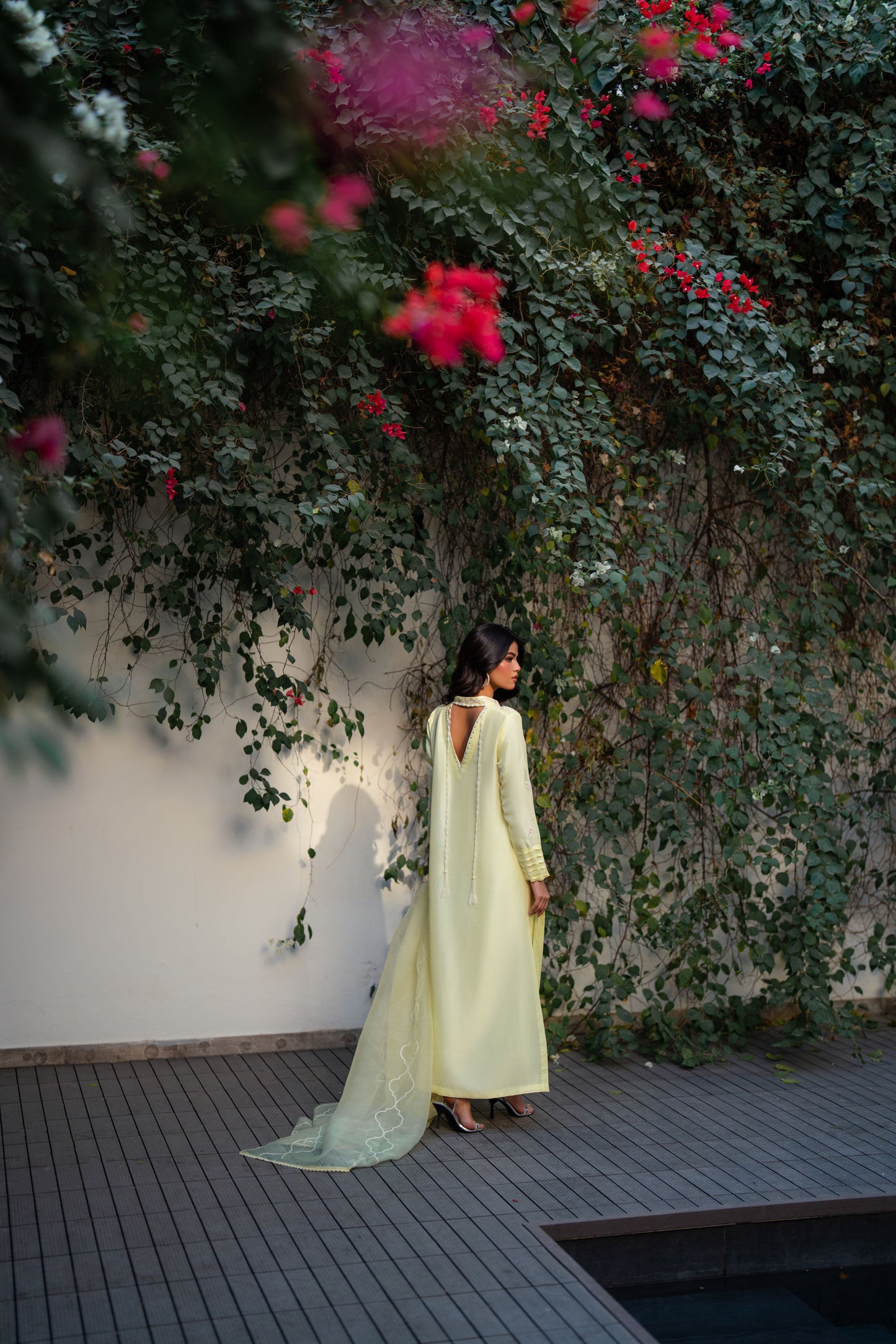 FARAH ZUBAIR - Saiyah Yellow