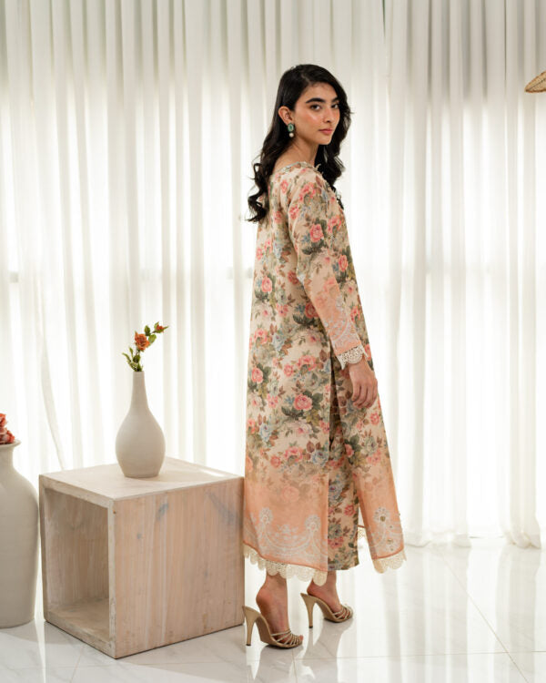 SOFIA NAVEED LARI - FLIRTY BEIGE