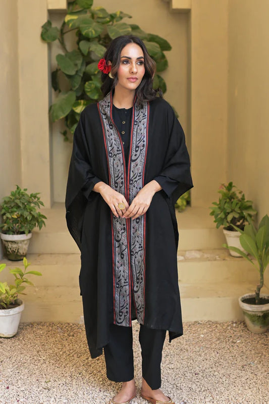 Manto - Shahkaar Cape-Cape-Black & Grey