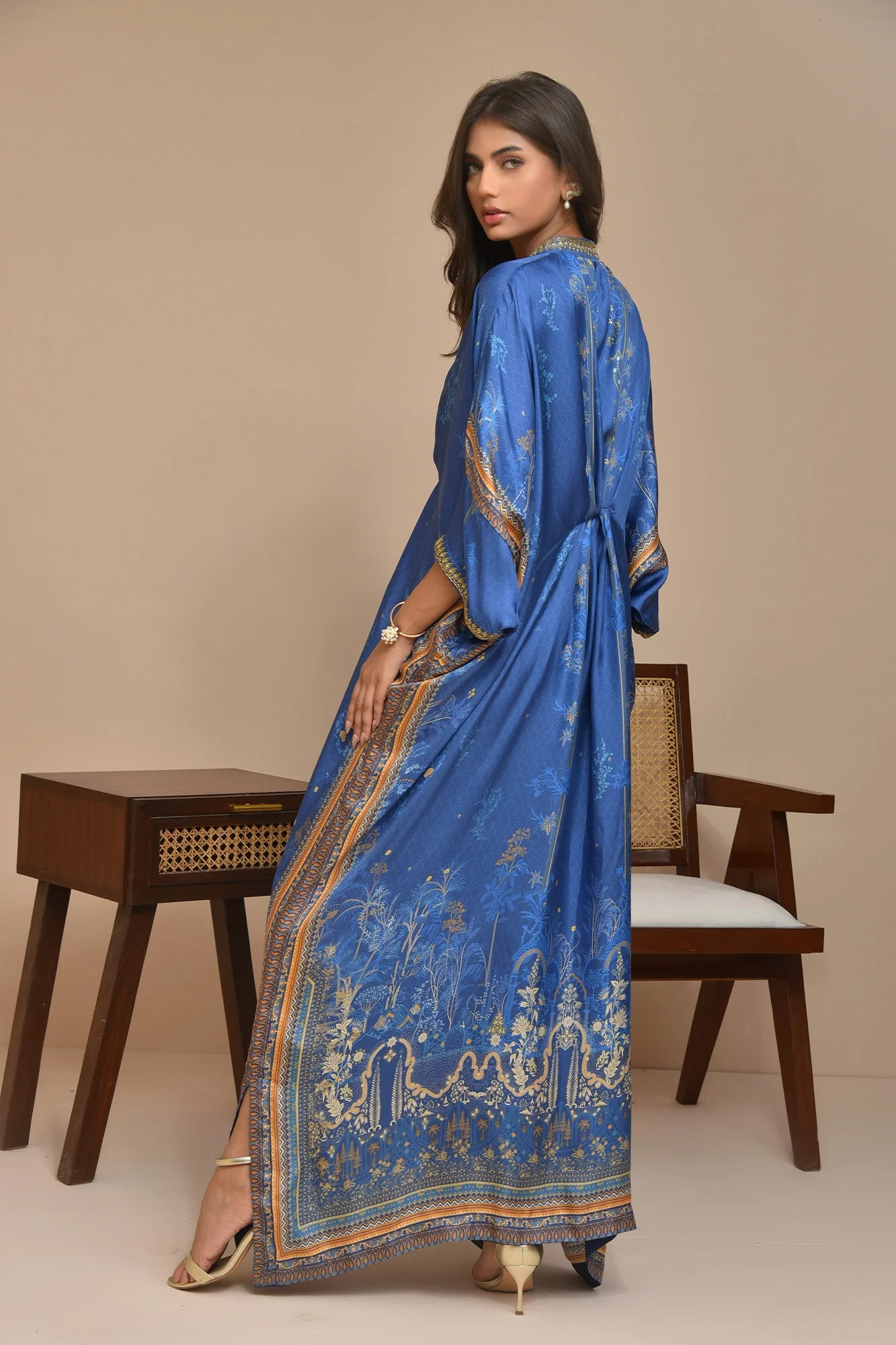 RIMSHA SHAIKHANI - Zyna Kaftan