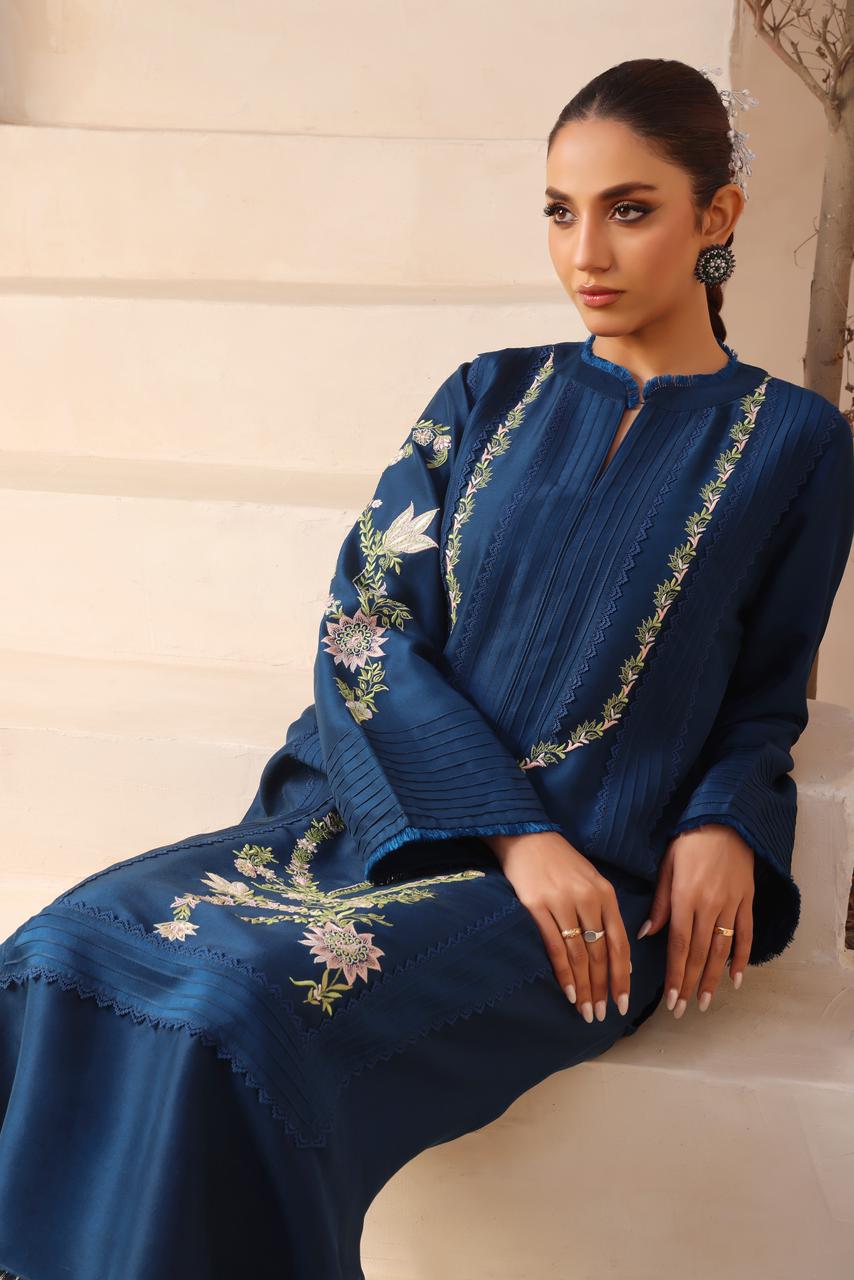 AMBREEN FARRUKH - Lilly blue rawsik