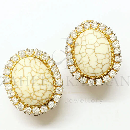 ZAHEEN KAMRAN - White oval studs