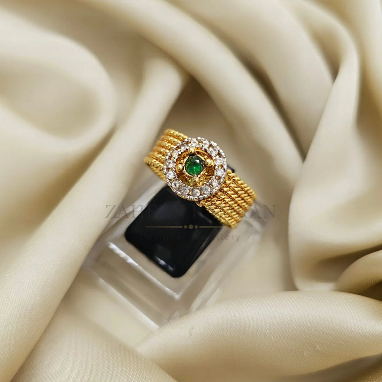 ZAHEEN KAMRAN - Emeral Zircon Ring