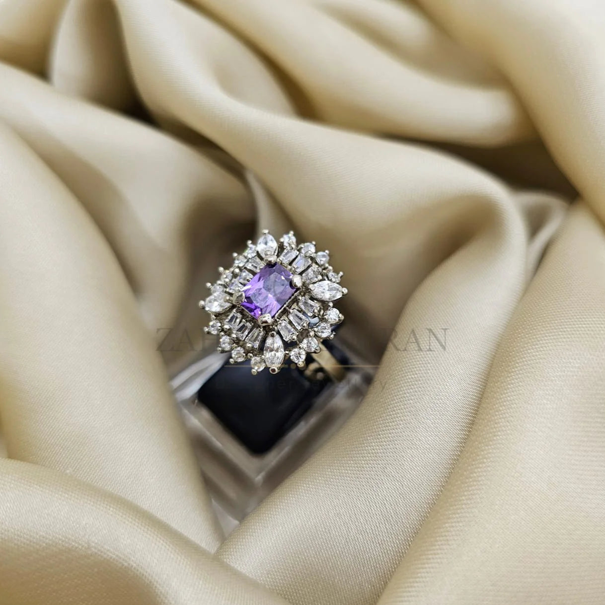 ZAHEEN KAMRAN - Sheesh and Amethyst Ring